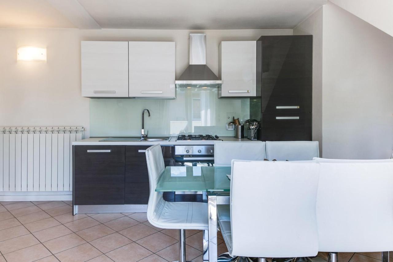 Casa Bonotto Daire Desenzano del Garda Dış mekan fotoğraf